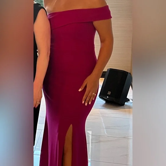 Aqua off shoulder crepe gown Aqua off shoulder crepe gown